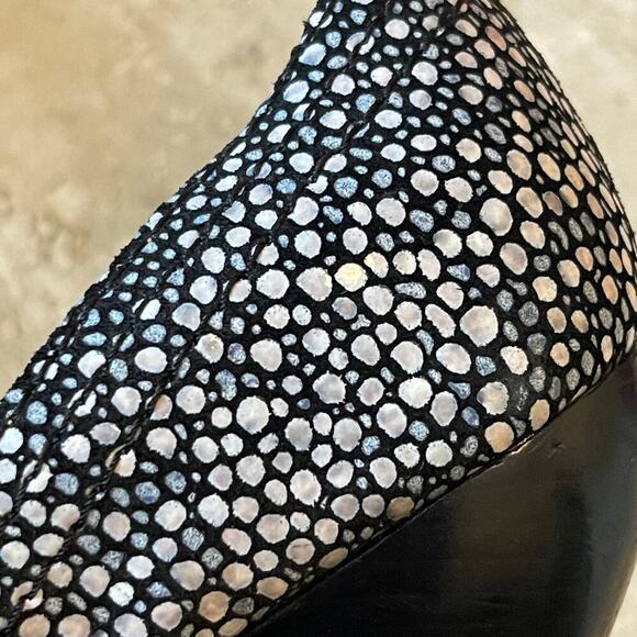 John Fluevog " ATTENTION " Mid High Heels Rounded Toes Women's Shoes Size 6 - Picture 7 of 8